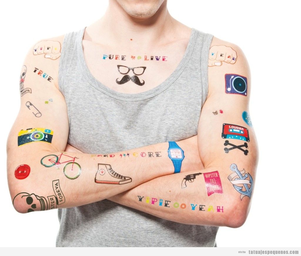Tatuajes pequeños hipster para hombres en el brazo