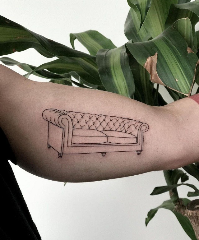 Tatuaje sofá Chester